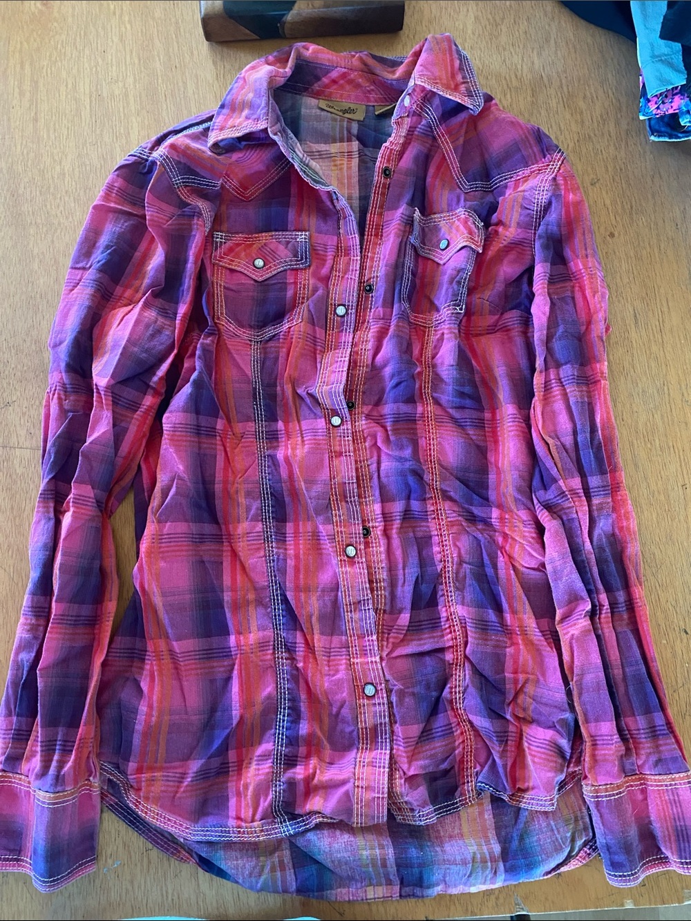 Wrangler snap Pink & Purple Plaid Button-Up Shirt